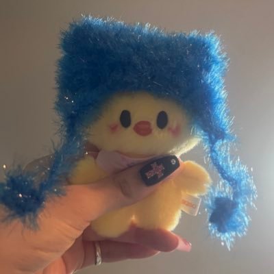 20︎︎↑猫🐈 スキズ あんスタ ニキと茨推しです🙂↕️色々好きです❣️ ADHD/ASD/社交不安障害🐾🤍