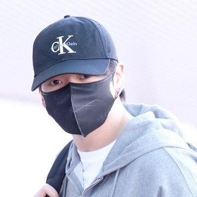 jian9860's profile picture. 