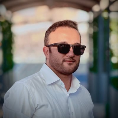 homayounfarhat's profile picture. Doctorate in Business Management | AI | Blockchain | Crypto | Macroeconomic | Tech Geek