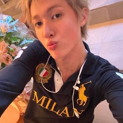 tnimmmmint97's profile picture. 🤍🇬🇧🇹🇭

 martin #cortis