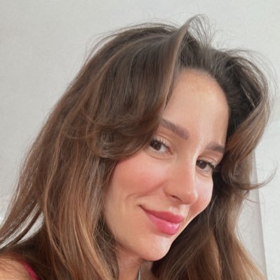 berna_sila's profile picture. Finding joy in the little things, always 💕