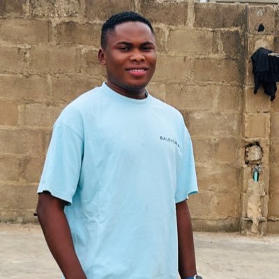 Product designer in making, upcoming UI/UX designer #buildinginpublic