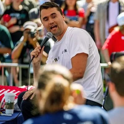 Biggibricks's profile picture. I:
don't always agree.
am controversial sometimes.
don't always go with the norms.
am not always polite.

If you can't deal with these. stay away.