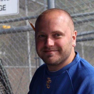 CoachNObot's profile picture. Current Free Agent in the Coaching carousel.