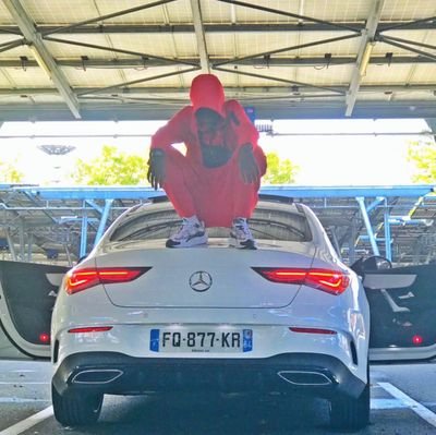 AlghDiallo's profile picture. 