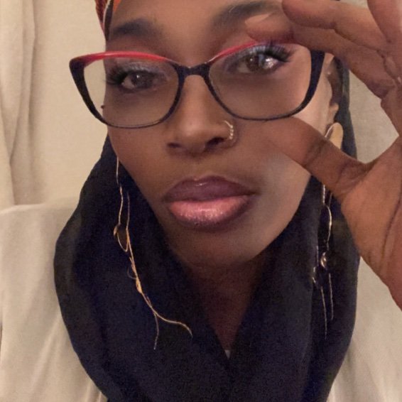 TinyTimont's profile picture. 