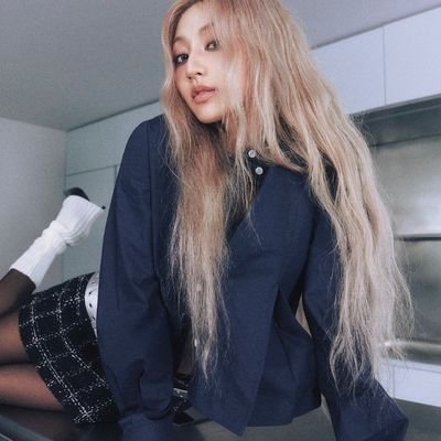 Jsp
@OL @JYPETWICE @weare_bbgirls @official_i_dle @BLACKPINK @hf_dreamcatcher @le_sserafim
@youngposseup @XGOfficial_ @KISSOFLIFE_S2 @chaelinCL