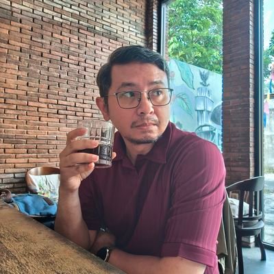 #LelakiJawa dari #salatiga yang lagi ngebangun habit olahraga.