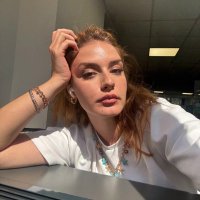 Berika (@hzberika) Twitter profile photo