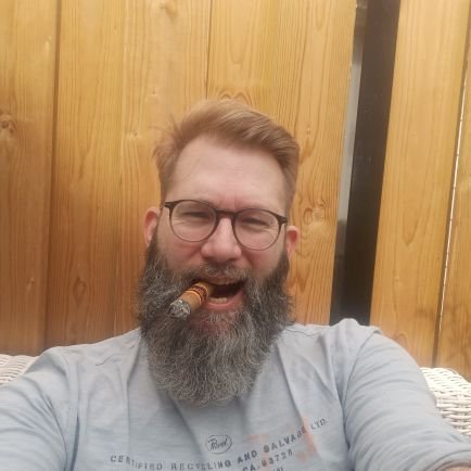 rattaplan76's profile picture. niets is sterker dan dat ene woord