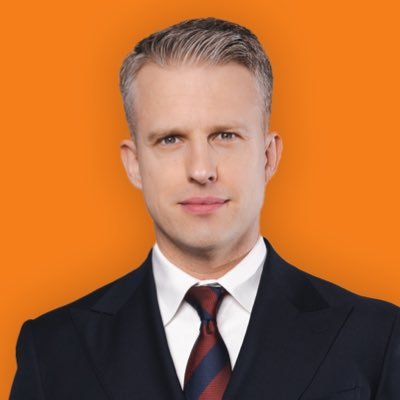 Sekretarz stanu w @MI_GOV_PL odpowiedzialny za gospodarkę morską | Poseł na Sejm RP | @Platforma_org |