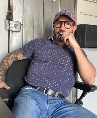 Michaelbonells's profile picture. Embracing every moment with grace, laughter, and a touch of adventure. 🌟 Exploring the world one step at a time, and always finding beauty in the little things