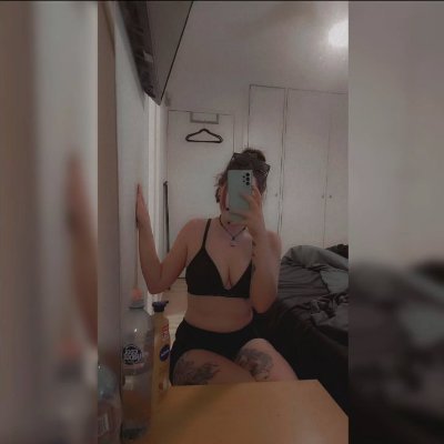 sohot123286748's profile picture. Wanna touch me daddy? Cum here!
