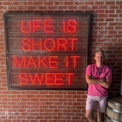 I post BBQ food pictures on Instagram. Business owner. NFL fan.
