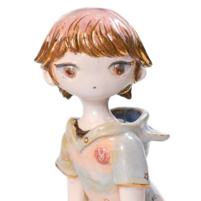美術作家👻👾ceramic/sculpture/oil painting ✉️ godog0509@gmail.com ≫≫≫NEXT 「ドローイング展 あきかぜ」9月13日〜28日📍JITSUZAISEI(大阪/今里)