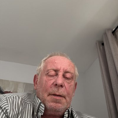 gay95110's profile picture. Pour mecs actif adore sucer avaler
