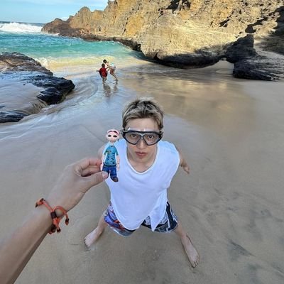 scimnida's profile picture. stan twt acc