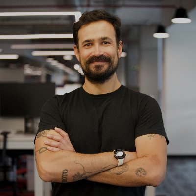 papá/esposo/cuarentón + dev/cook + cryptoanarchopunk + inclusivity + caguamita banquetera connoisseur + nortapatío + es/en/de + chaotic good + he/him/él