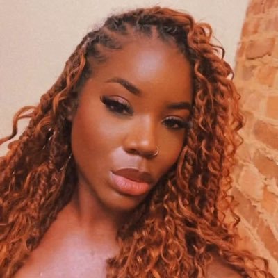 1920 💙 | MSW 🧠 | Loctician - malkiaslocsandstyles on IG