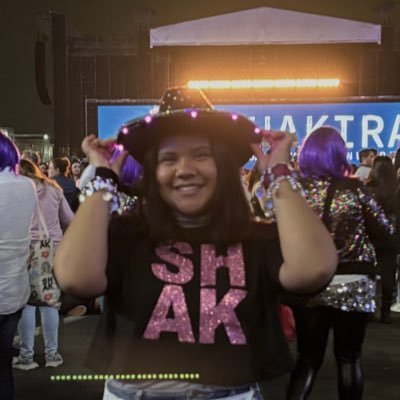 _cedillooo's profile picture. la vida a veces me trata como si yo le hubiera rechazado las hamburguesas a JK