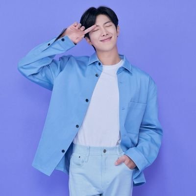 RubiSheikot7's profile picture. Bangtan my everything 💜 @bts_twt