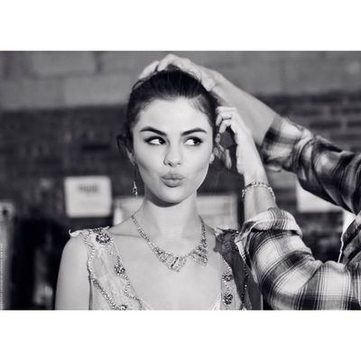 deursamenor's profile picture. Ouço musica, leio livros e já cai de bicicleta. Mas essa é uma outra historia e terá de ser contada em outra ocasião. Fã- clube 10% - Engenheira eletricista