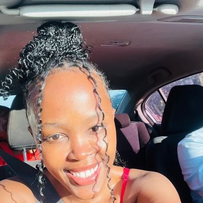 MaNzuza_Anele's profile picture. Christian//wife//ophidiophobia //anti-feminist💆//Reformed Baptist//StayAtHomeWife.
