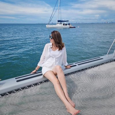 Yingfah81's profile picture. 日本食が好きです。39歳ですが、傲慢ではありません。友達になれたら嬉しいです。友達募集中。ナナです。
頭脳、美貌、そして愛をゲームに注ぎます🧠💪🏽 | スポーツと目標達成に情熱を燃やし、鋭い感覚と熱意を持ち続けましょう✨