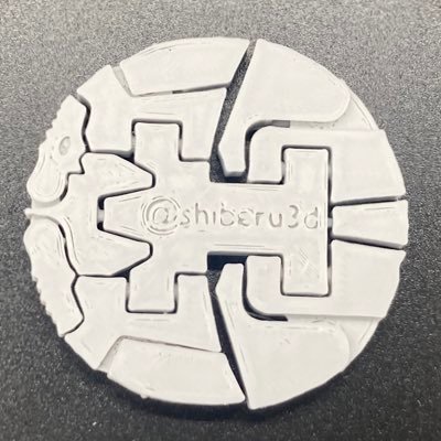 shiberu3d's profile picture. 3Dプリンターを中心につぶやく予定。 Adventurer3 ユーザー。日々勉強中。