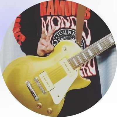 The Imagine (@theImagine1994) というバンドでギターとボーカルをやっています。よろしくお願いします!