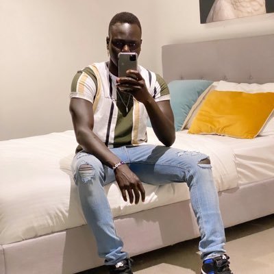•Pan-Afrikanist• •30• •East African•🇸🇸 •Psych Major•🎓