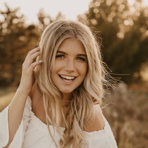 Haleyyyvreeman's profile picture. 