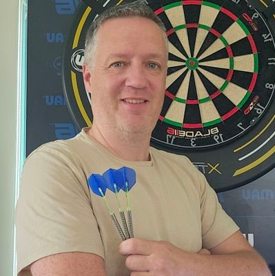 Proud husband & dad. Graphic Design, Darts and Photography are hobbies. Work for IT company with Oracle ♠️, dabble in a bit of art. @dartsvirtual180 Champion 🏆