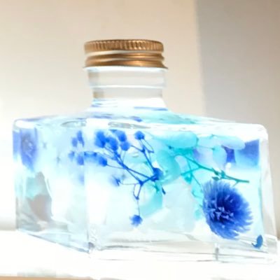 20↑/別垢がごちゃごちゃしてきたのでTRPGやマダミス関連の垢作りました/skhy/☀️(☔️🐧,🐈❌❌中心)/🌙🌸/リポスト多め/アモアス,ドレハン垢(@r8i2n6_yt)