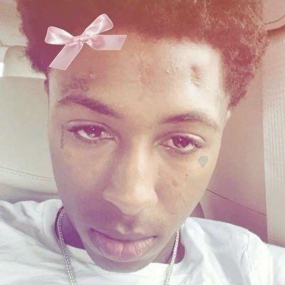 iheartciaraa's profile picture. they can’t keep a real bitch off this app😘