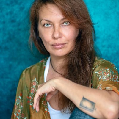 Manuela Longo aka Angelica Novak, Alchemical Healer, Spiritual guide, sound & shamanic healer, reiki master and spiritual voice artist