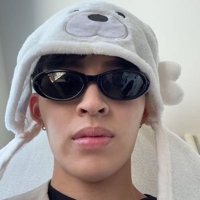 Kenneth20870073's profile picture. me:🪄ขอให้ศิลปินที่รักมีความสุขมากๆ💗