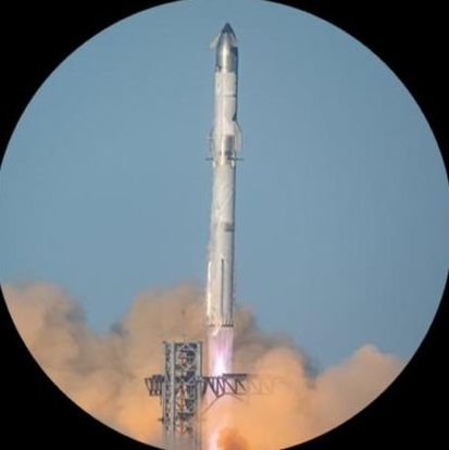 CEO and chiefš¤ engineer of Space CEOš and productš architect of š¤Tesla, lnc CEO of Twitter, lacš (šššš)