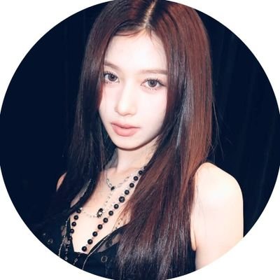#ILLUSOIRE | ˚₊· 𝒮𝒶𝓃𝒶 — a blossom of eternal spring, glowing beneath her destined stars ·₊˚