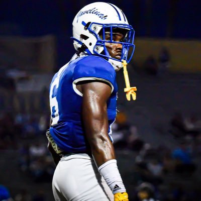 versatile defender @javelinafb