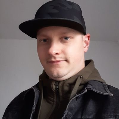 Deutsch und Konservativ✊🏻 einsamer Wolf🐺
neuer Tag, gleicher Scheiß🤪