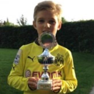 heonduseul's profile picture. нет блядь😝