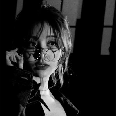Parody RP account. ic 35 /OOC 44 Minors stay tf away from me. Taken OOC. IC married to @_PrettyBoy_Kai. Selective Poly.