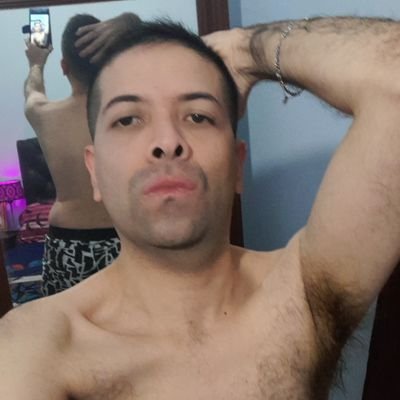 Chico masculino, peludo y dotado. 18 cm. 🍌
No importa lo que eres, sino quien eres.
🇦🇷 🇧🇷 🇵🇾