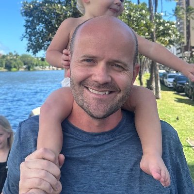 App developer and engineering leader with 13+ years of experience. Walked away from Fortune 500 to find my way in this new AI world and to be with family.