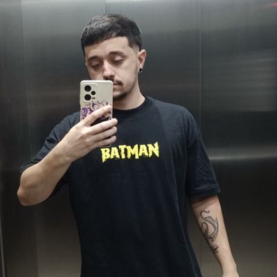 DanToledao's profile picture. Game Dev 🎮
Instrutor de robótica
Bo dia
