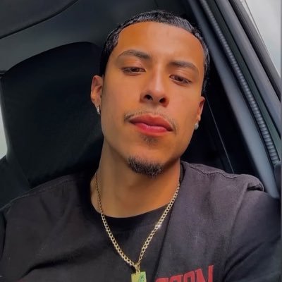 Fns_290G's profile picture. NY 🗽, When you lose the fear of death, life begins