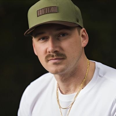 Am Morgan wallen🇺🇲🇺🇸 this is my account get me to 500k followers, love you all my fans 🇺🇸🇺🇸