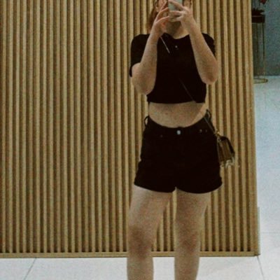 waniter cantik adalah waniter giler 🫶🏻