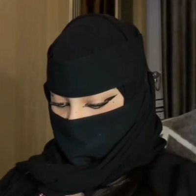 الاصيله ام جواهر بدويه عتيبيه ام عيال اربعينيه متحرره منفتحه وبدوويه عوبا
🔥 مديثتكم 🔥